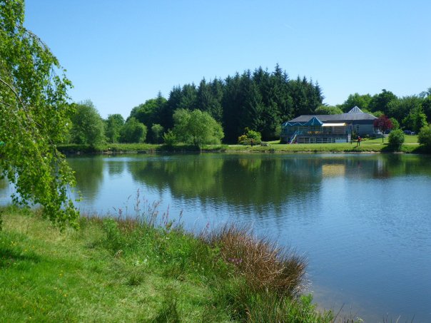 Location de salle mariage, séminaire, bapteme, fete de village,